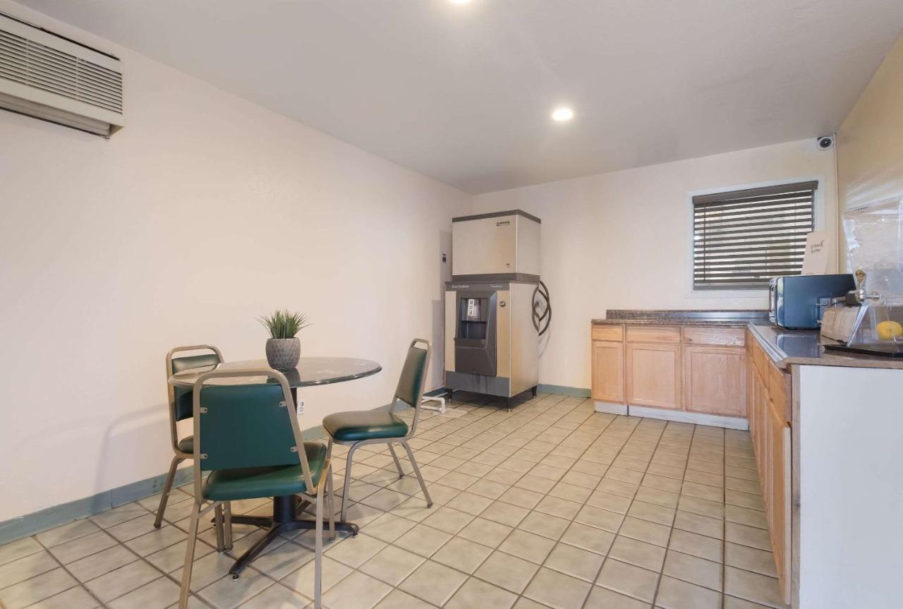 Econo Lodge Yakima Extérieur photo